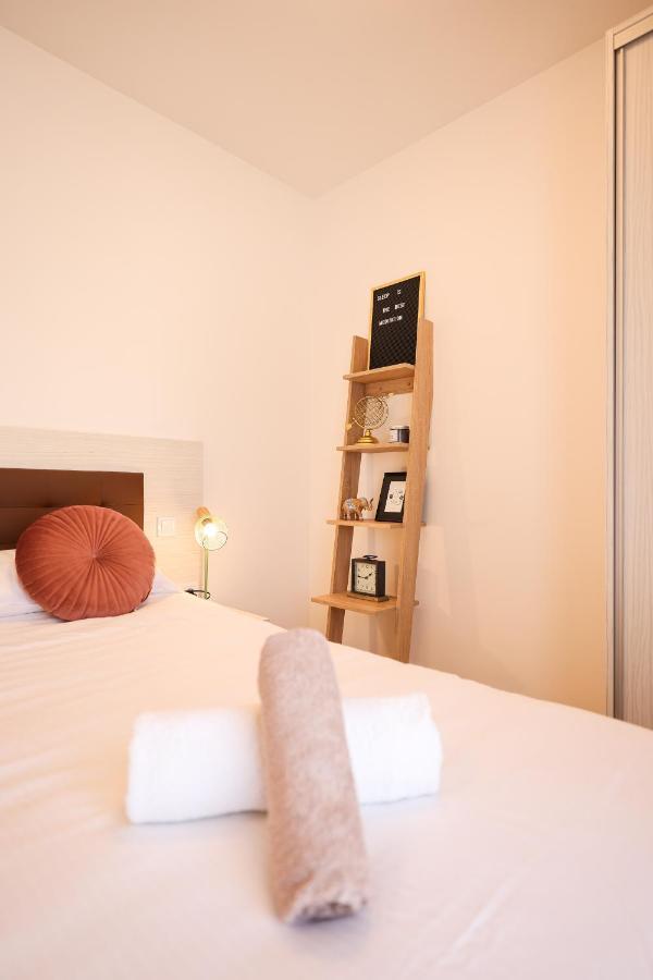 Golden Sunset Luxury Apartment Zadar Exterior photo