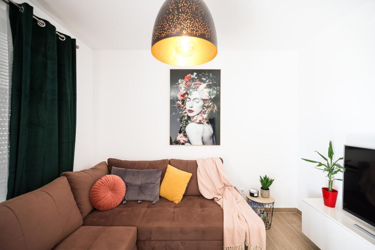 Golden Sunset Luxury Apartment Zadar Exterior photo