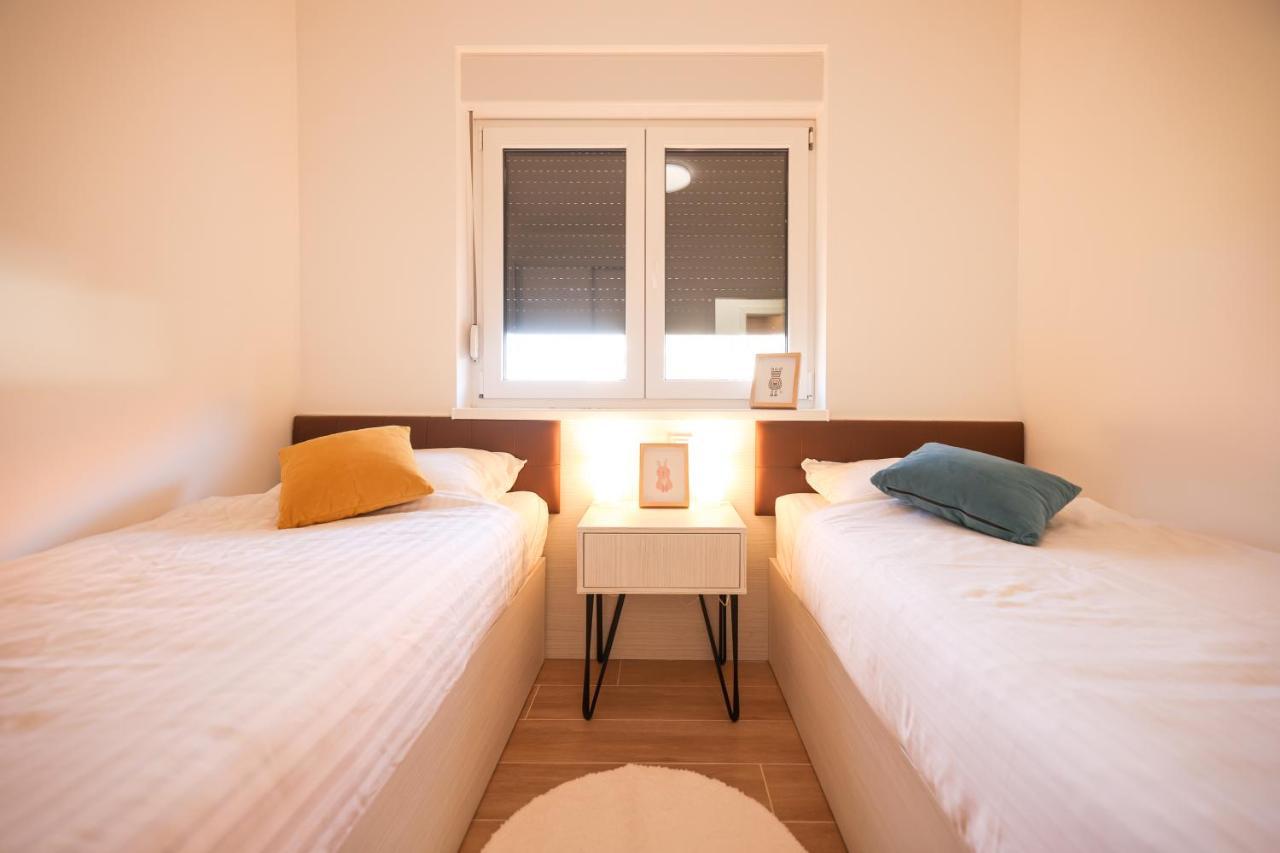 Golden Sunset Luxury Apartment Zadar Exterior photo